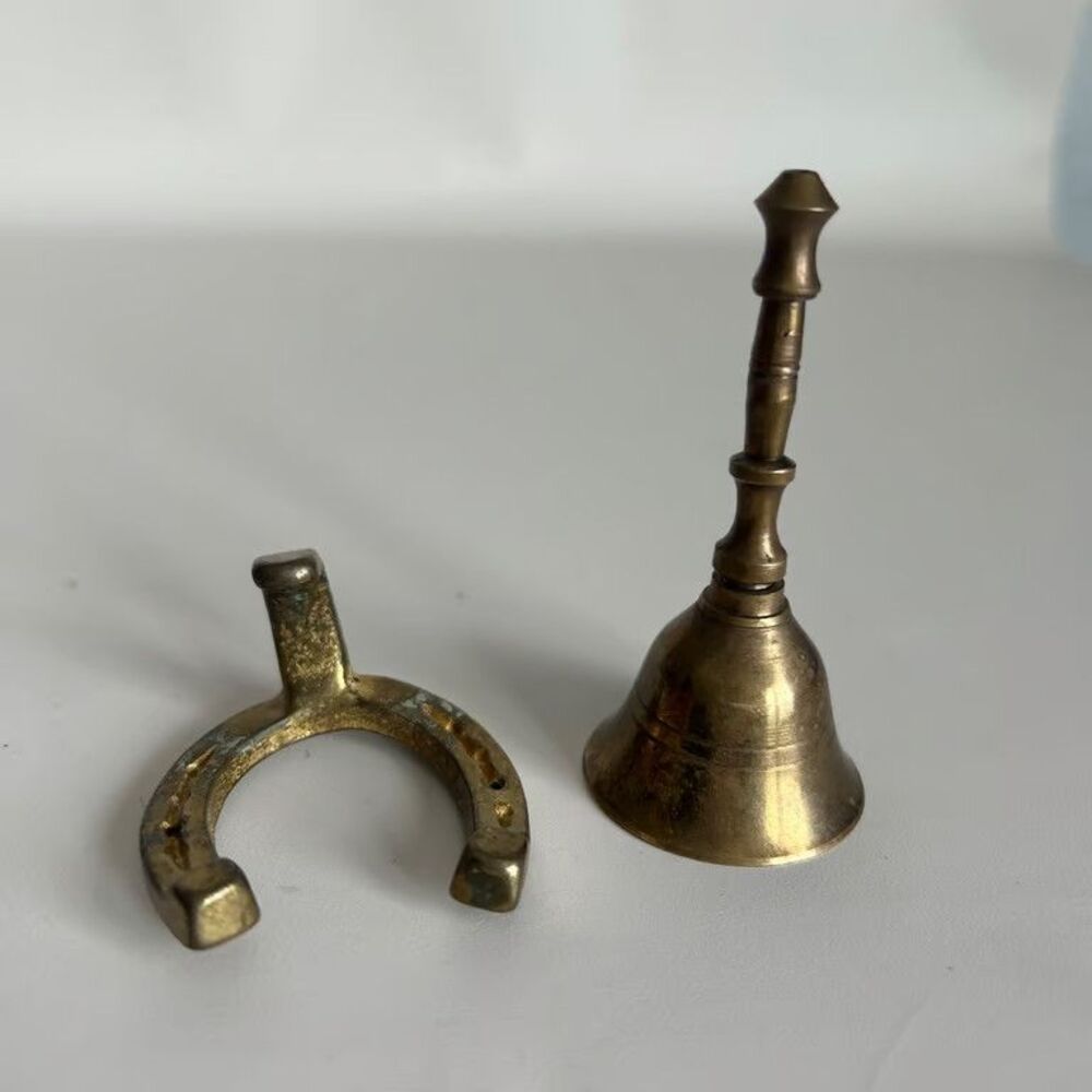 Vintage Brass Horseshoe Bell Wall Mount Door Shopkeepers Good Luck Equestrian